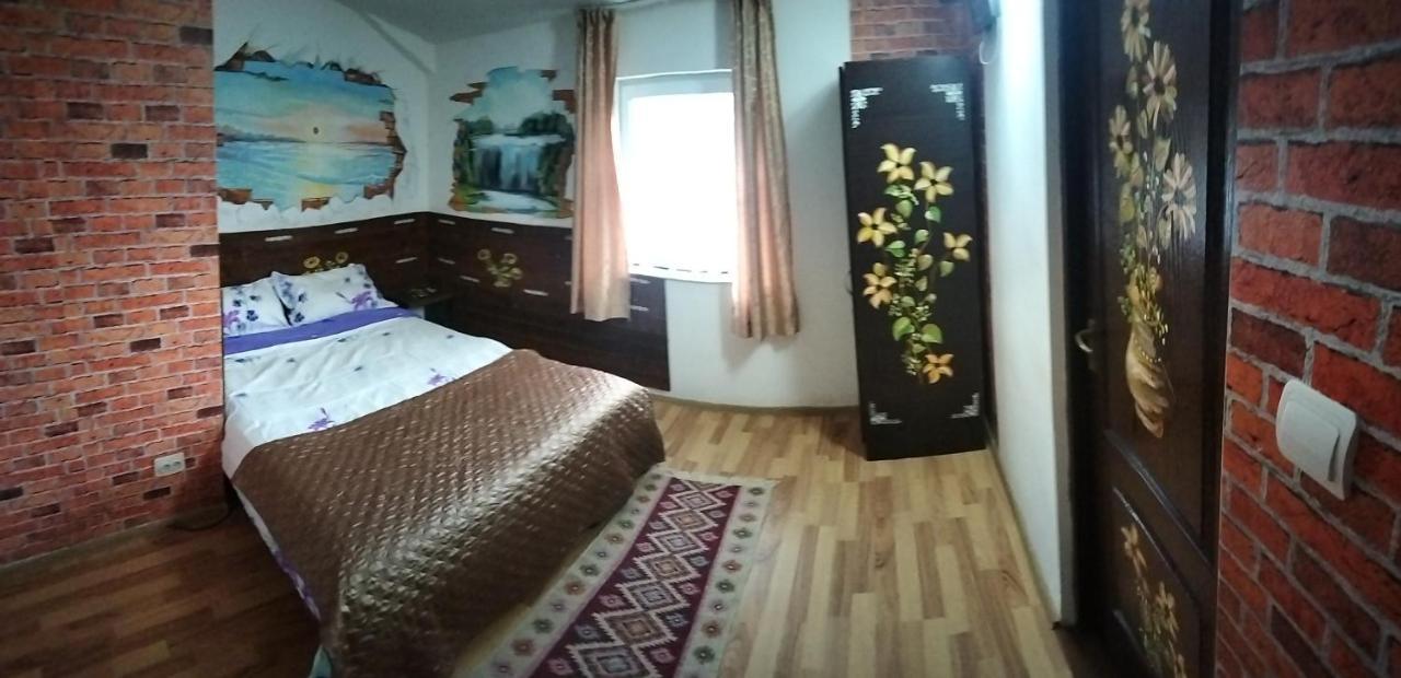Villa Casa Piscul Lupului à Pucioasa Extérieur photo